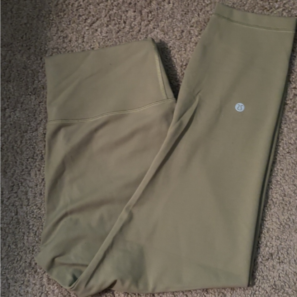 Lululemon leggings